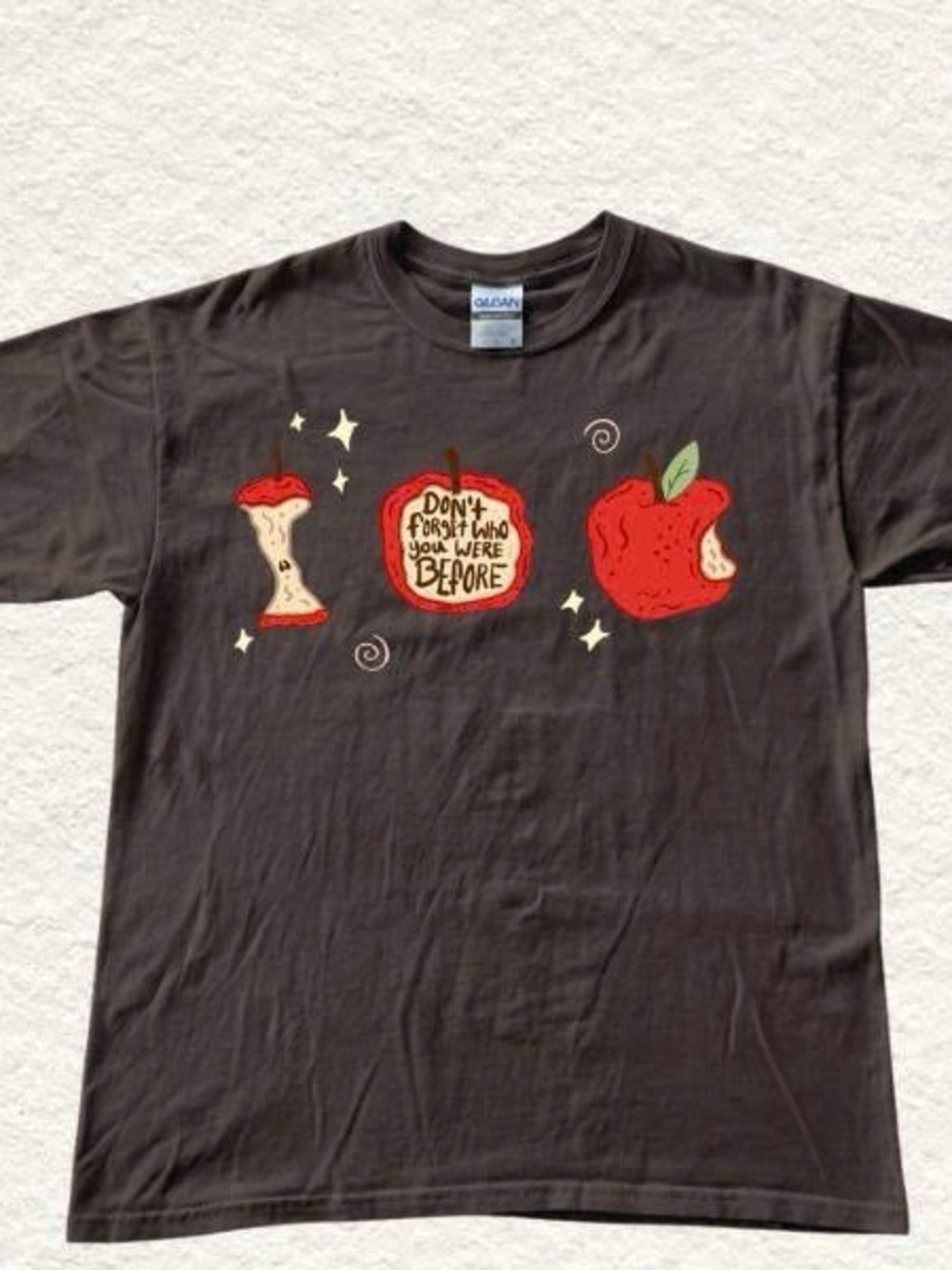 Gildan Brown Tee with Red Apple Graphic